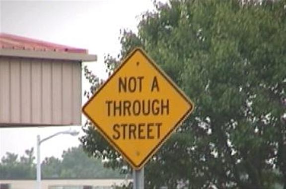 Not a through street (warning sign)