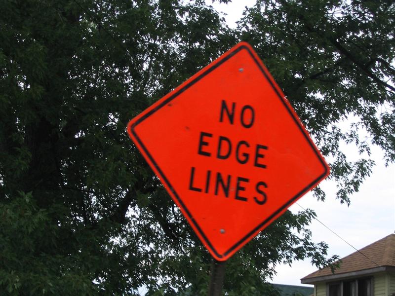 No edge lines